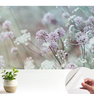 Dekor tapéta pasztell virágmintával természetes háttérben