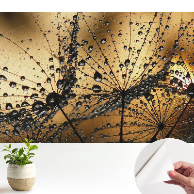 Dekortapéta elegáns cseppmintával, amely a háló fényviszonyaiban érvényesül