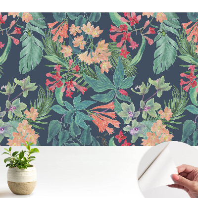 Dekorációs tapéta egzotikus növénymintával elegáns színekben