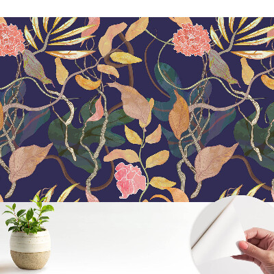 Modern tapéta egzotikus növényekkel sötétkék alapon