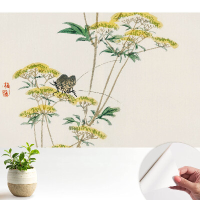 Öntapadó tapéta finom virág- és rovarmintával, természetes hangulattal