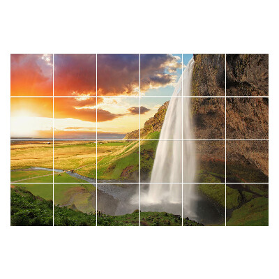 Csempe matrica Vízesés festői környezetben