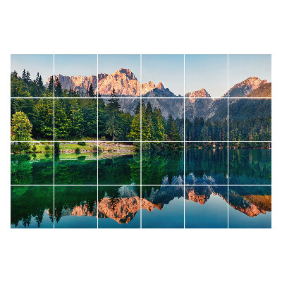 Öntapadós csempe matrica Hegyi táj tükörképe