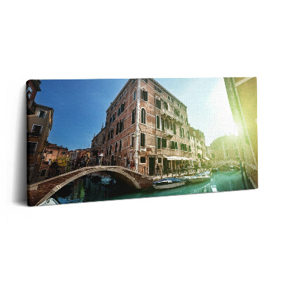 Vászonfotó 100x50 Velence gyönyörű utcái a napsütésben