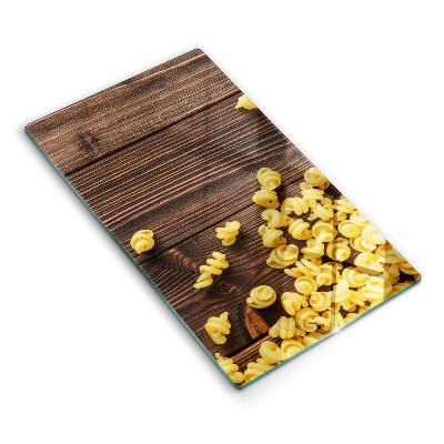 Tűzhelyvédő Tészta az asztalon