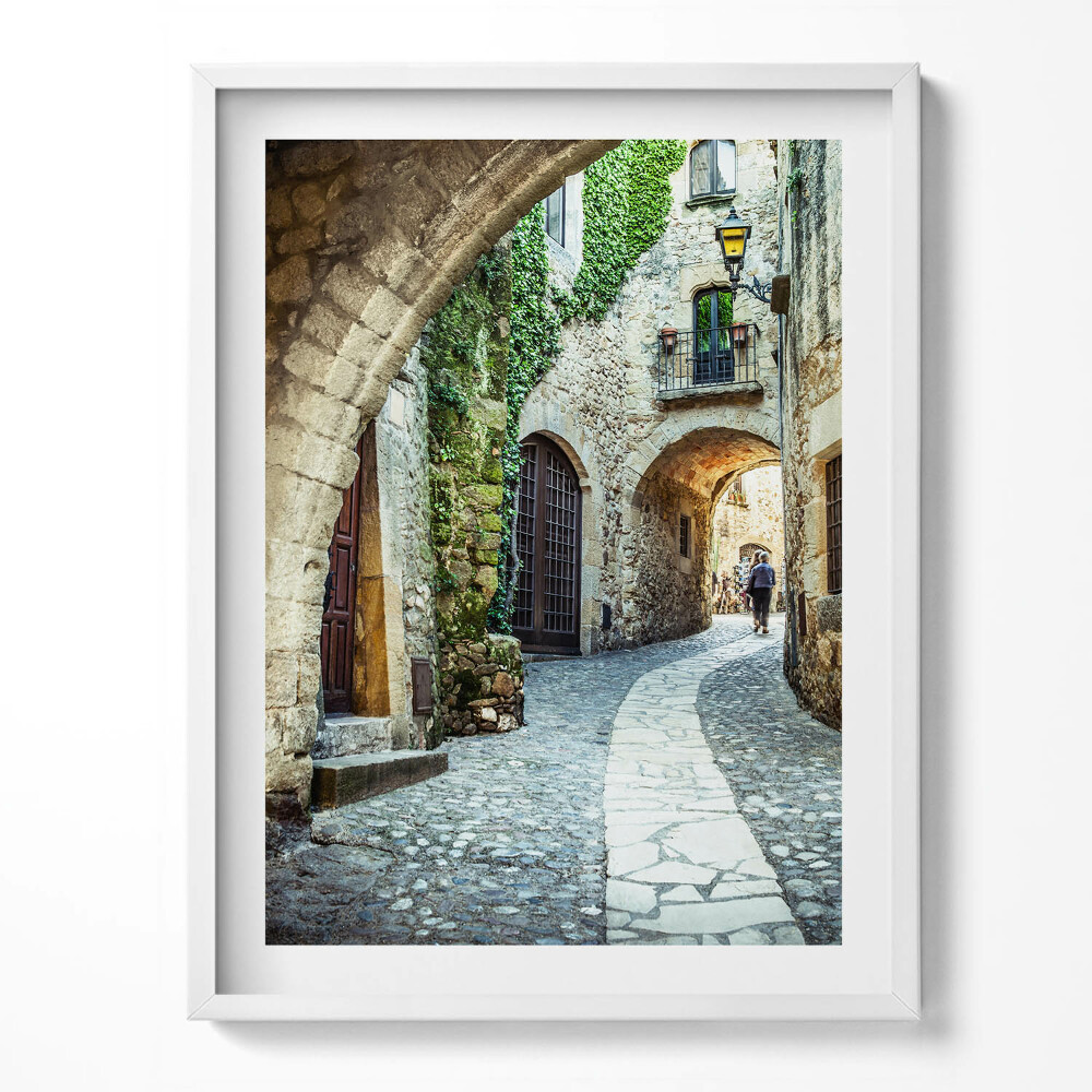 Keretezett kép Régi utca a városban