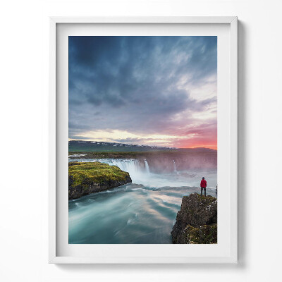 Kép keretben Repülőgép épületek felett