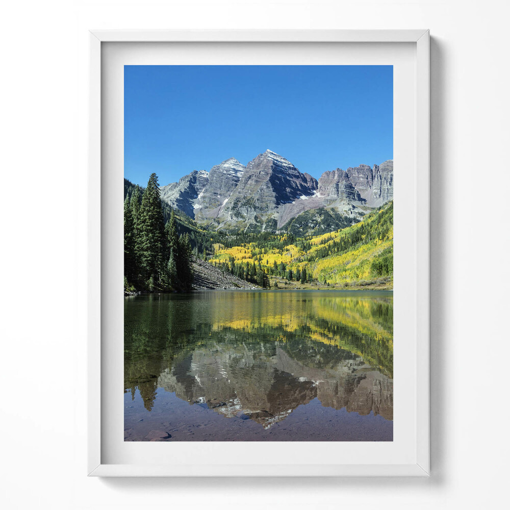 Kép keretben Tó hegyek és erdők