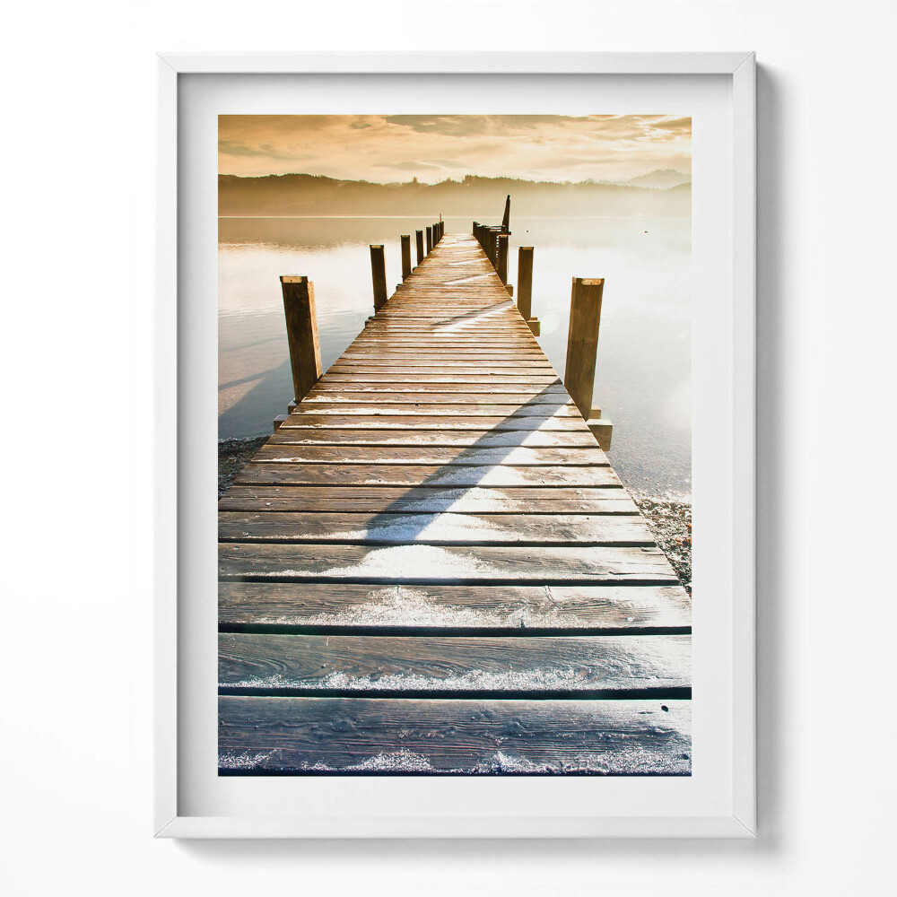 Kép keretben Faplató a víz felett