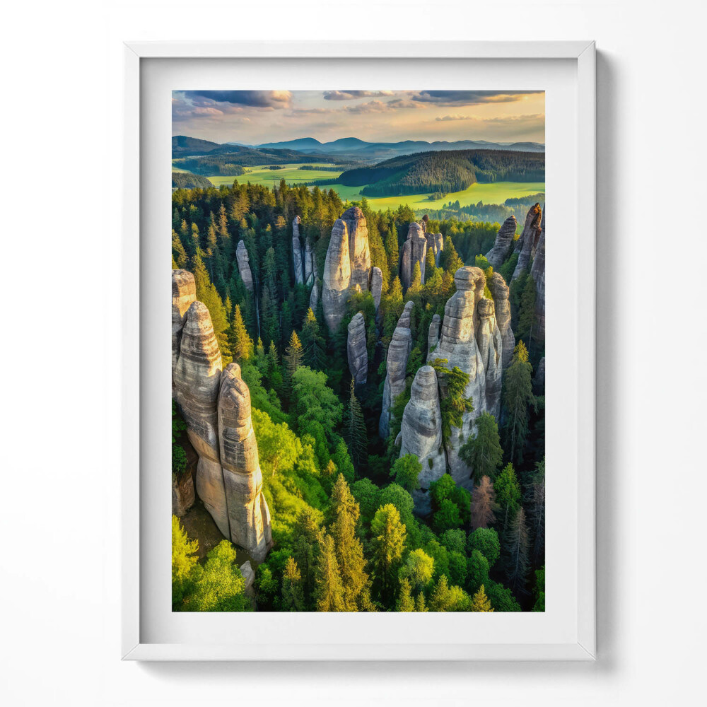 Kép keretben Madártávlatból tájkép különös hegyekről és erdőkről