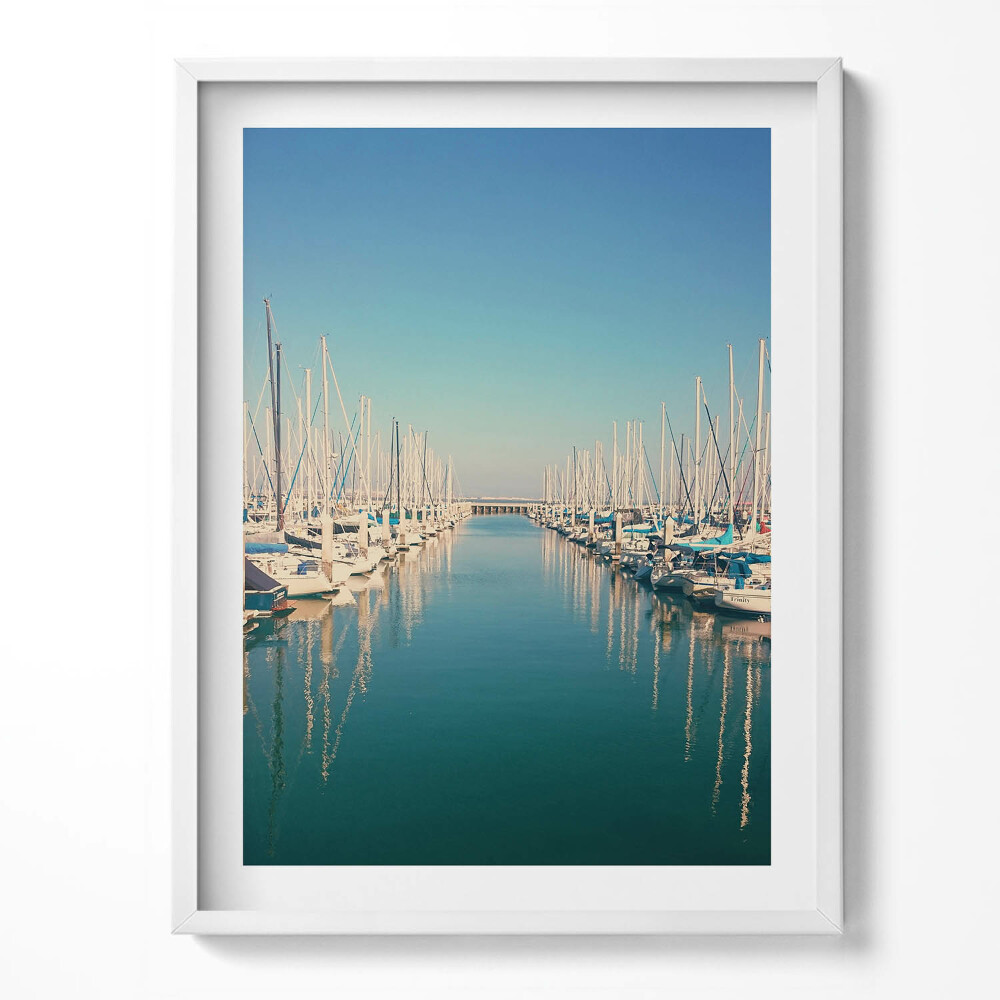 Keretezett kép Hajók a tó vizén