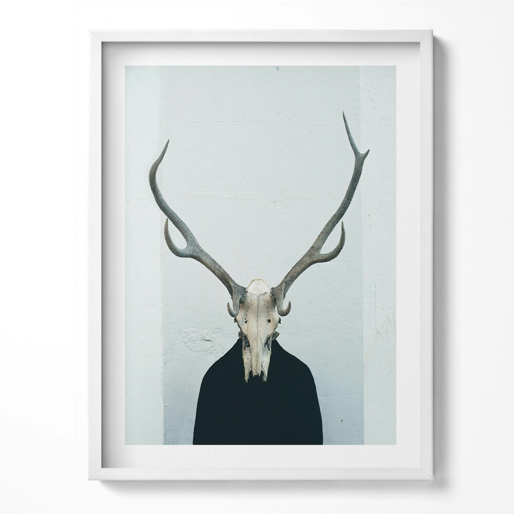 Kép keretben Sört tölt egy korsóba