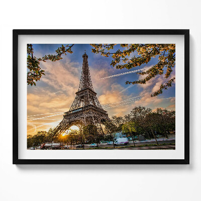 Kép keretben Eiffel-torony naplementében