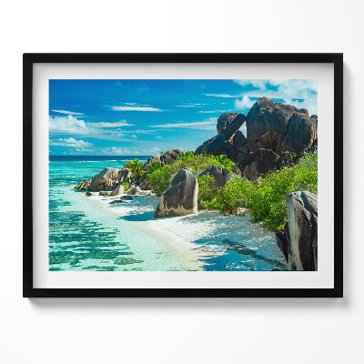 Kép keretben Trópusi tengerpart sziklák és növényzet