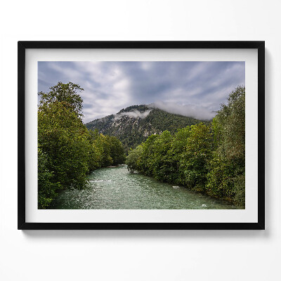 Kép keretben Hegyek és folyó táj