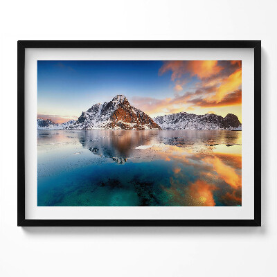 Kép keretben Hegyek és tükörsima vízf surface