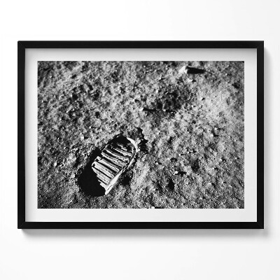 Kép keretben Holdra lépés nyoma