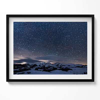 Kép keretben Csillagos égbolt hegyek felett