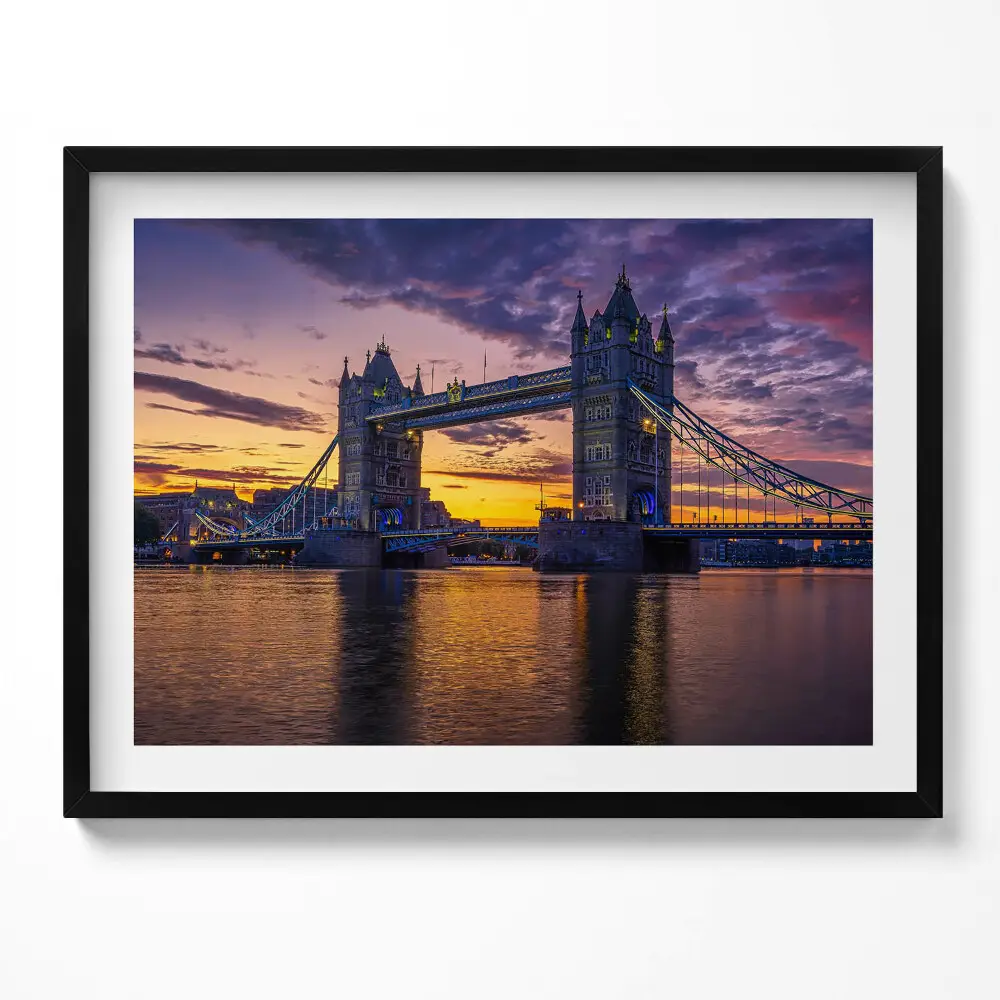 Kép keretben Tower Bridge naplementében
