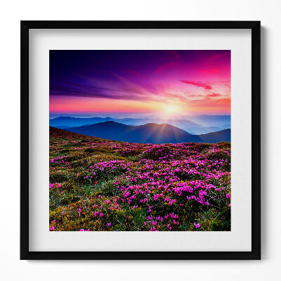 Keretezett falikép Virágos hegyvidék napfelkeltével