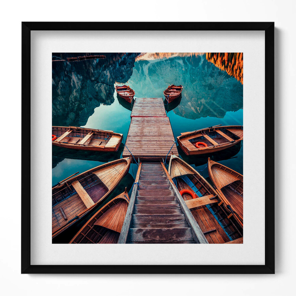 Keretezett falikép Hajók a vízparton híd