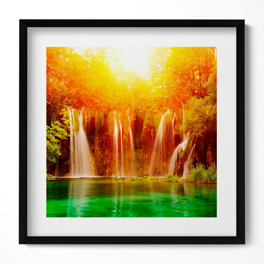 Keretezett falikép Vízesések és zöld tó