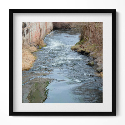 Keretezett falikép Zúgó patak és zöld part