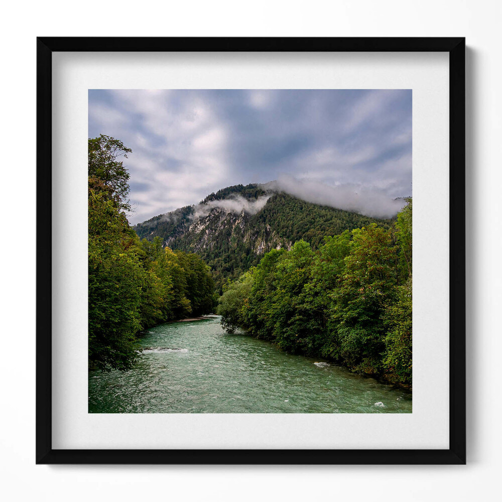 Keretezett falikép Hegyek és folyó táj