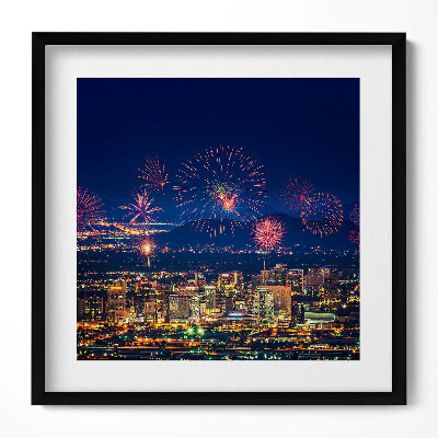 Keretezett falikép Tűzijáték városi háttérrel