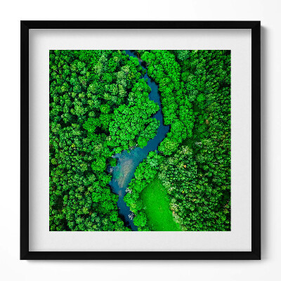 Keretezett falikép Zöld erdő és kanyargós folyó