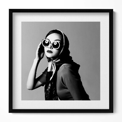 Keretezett falikép Fekete-fehér divatportré női modellel