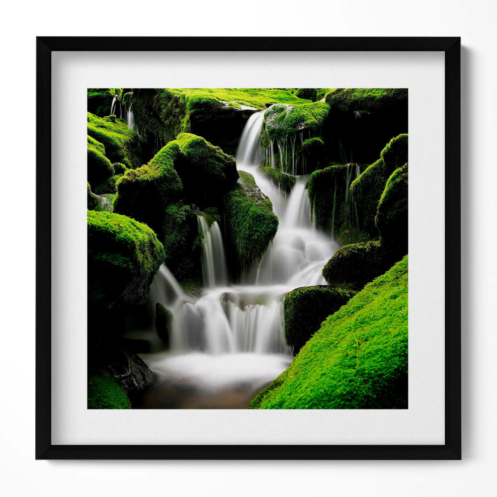 Keretezett falikép Zöld moha és vízesések