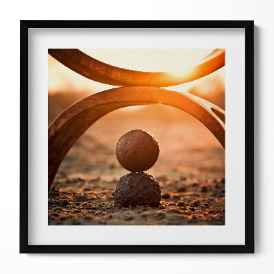 Keretezett falikép Két ív és egy kőgömb