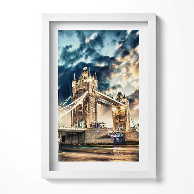 Keretezett kép Tower Bridge éjszakai látképe