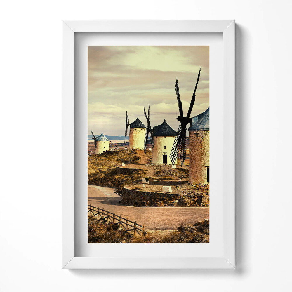 Keretezett kép Szélmalmok vidéki tájban