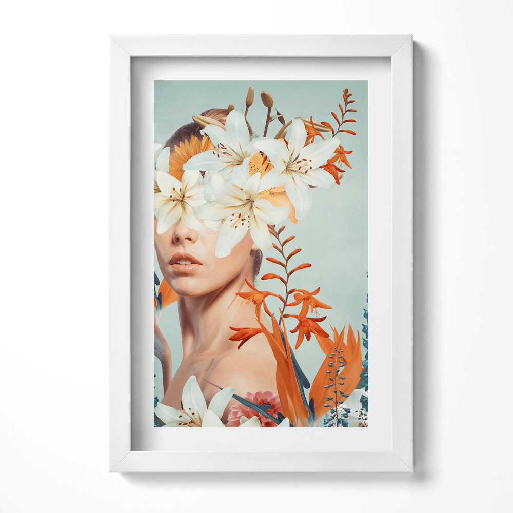 Keretezett kép Virágokkal díszített női portré