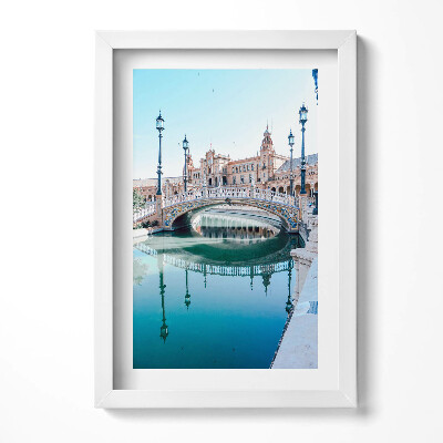 Keretezett kép Híd és épületek vízparton