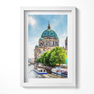 Keretezett kép Dóm és csónakok a vízen