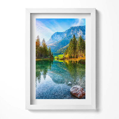 Keretezett kép Tó hegyek fák tükröződés