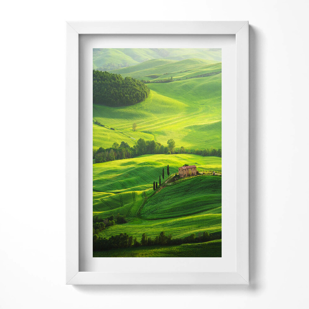 Keretezett kép Zöld dombok és ház
