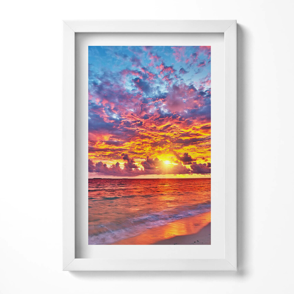 Keretezett kép Naplemente színes felhőkkel