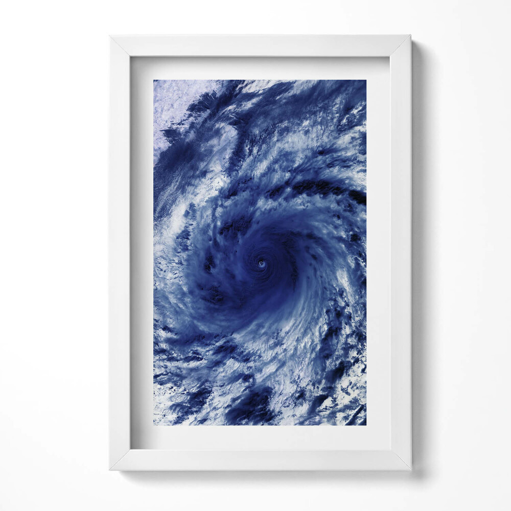 Keretezett kép Forgó viharfelhők