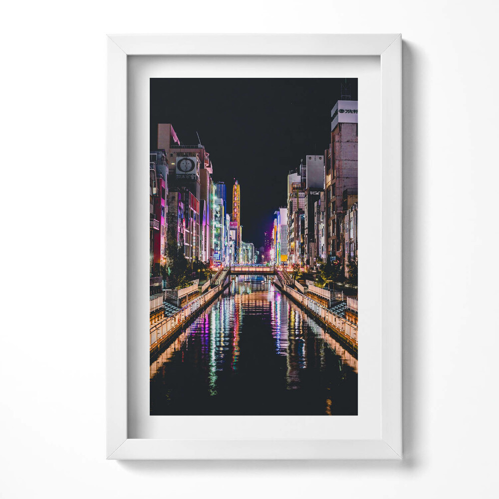 Keretezett kép Fényes városi táj éjszaka