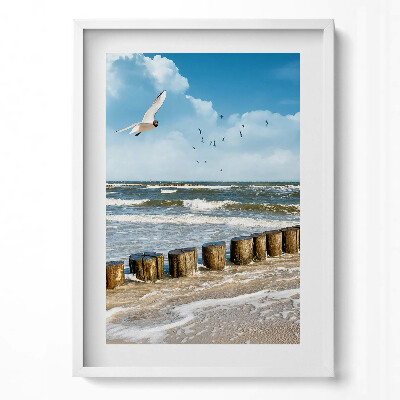 Függőleges kép keretben Tengerparti táj madarak hullámok