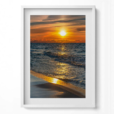 Függőleges kép keretben Naplemente a tengerparton