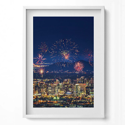 Függőleges kép keretben Tűzijáték városi háttérrel
