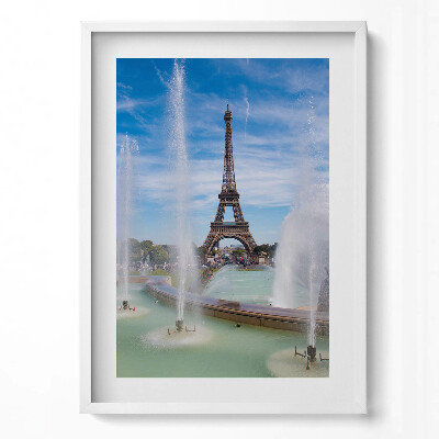 Függőleges kép keretben Eiffel-torony vízesésekkel