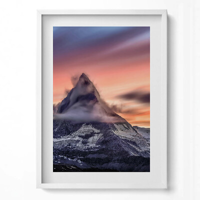 Függőleges kép keretben Hegyi táj naplementében