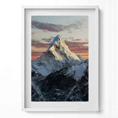 Függőleges kép keretben Havas hegy csodás naplementében