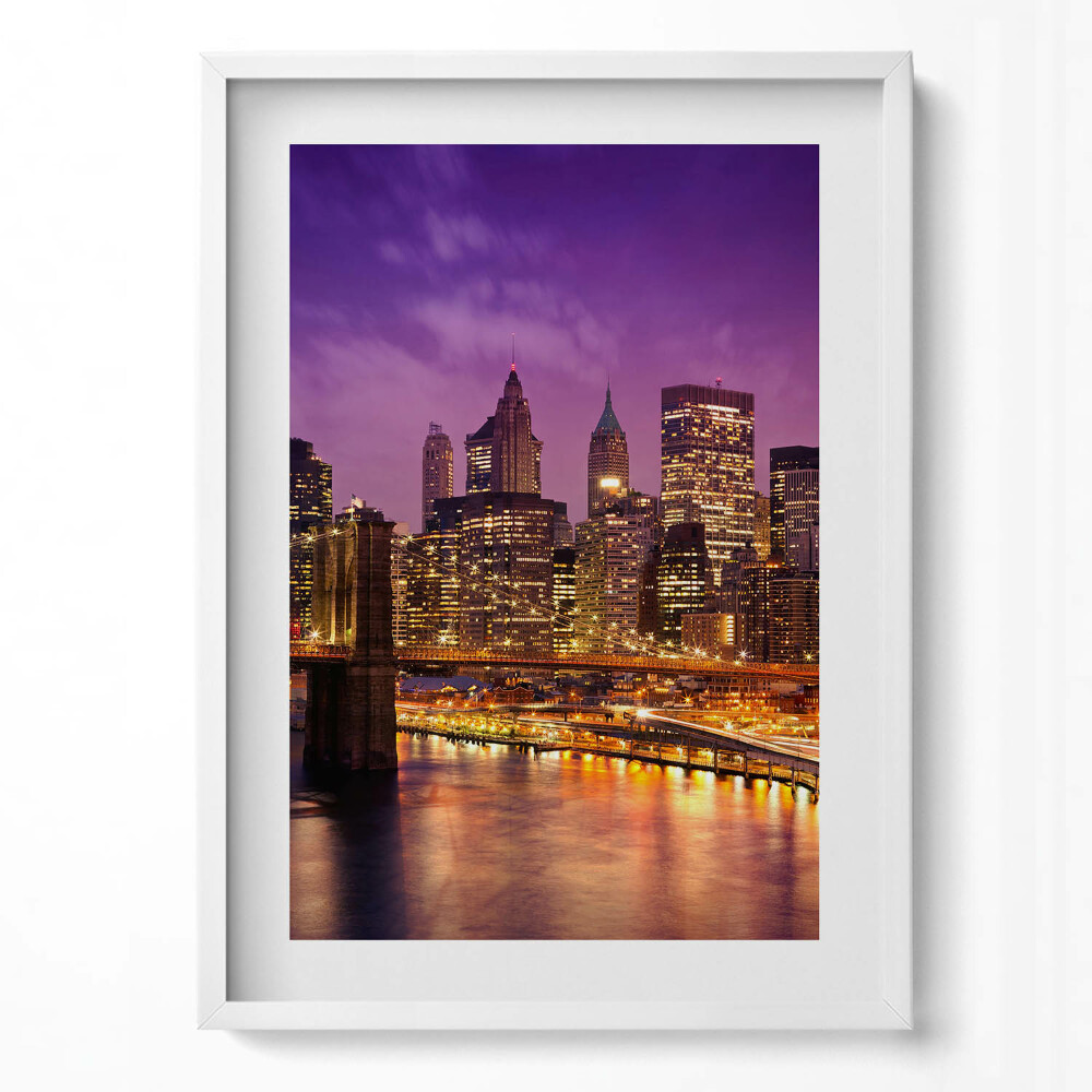 Függőleges kép keretben New York-i városkép éjszaka